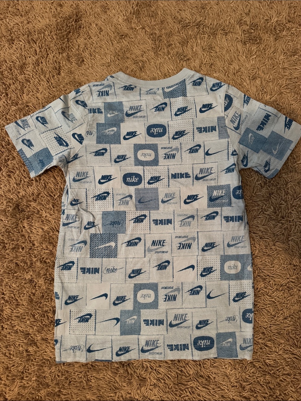 Nike Light Blue Logo Tee with Royal Blue Shorts - Picture 4 of 7